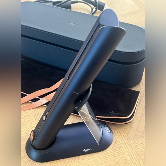 Dyson corrale - Picture 4 of 6